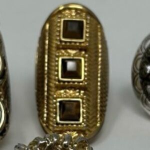 💍 Statement-Making Rings designer style ring 7-9 approx